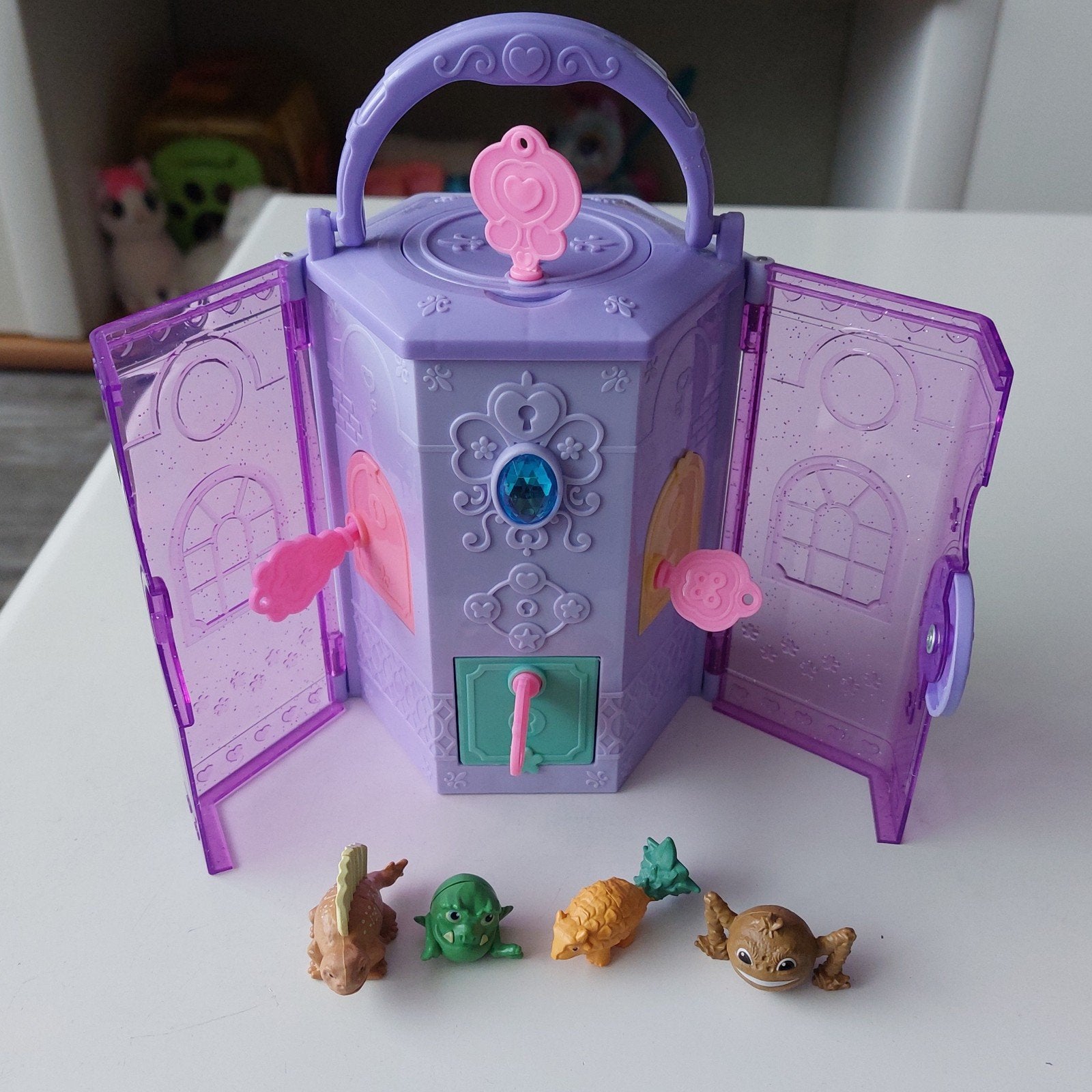 Kawaii Mystery Tower speeltoren. In goede staat, Ophalen, Gebruikt, Meisje