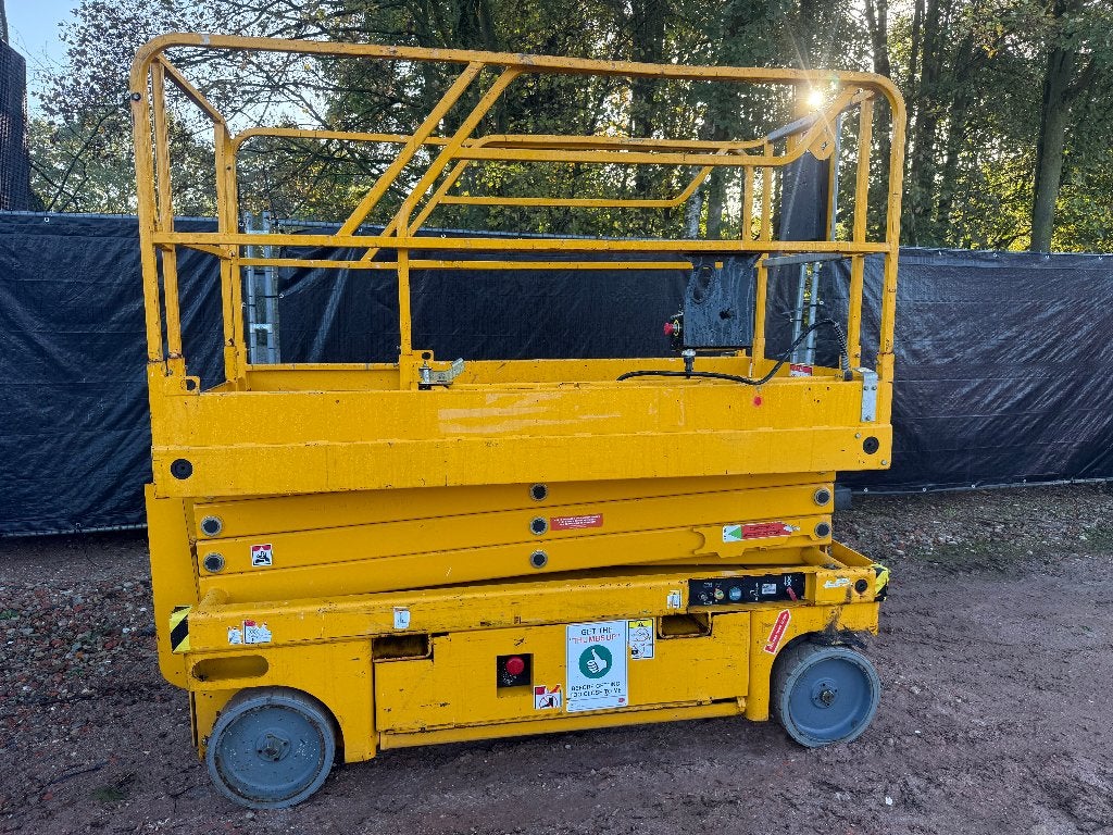 Haulotte Compact 10 Schaarlift 10m Elektrisch | 2012 | 468u, Doe-het-zelf en Bouw, Ophalen, Elektrisch