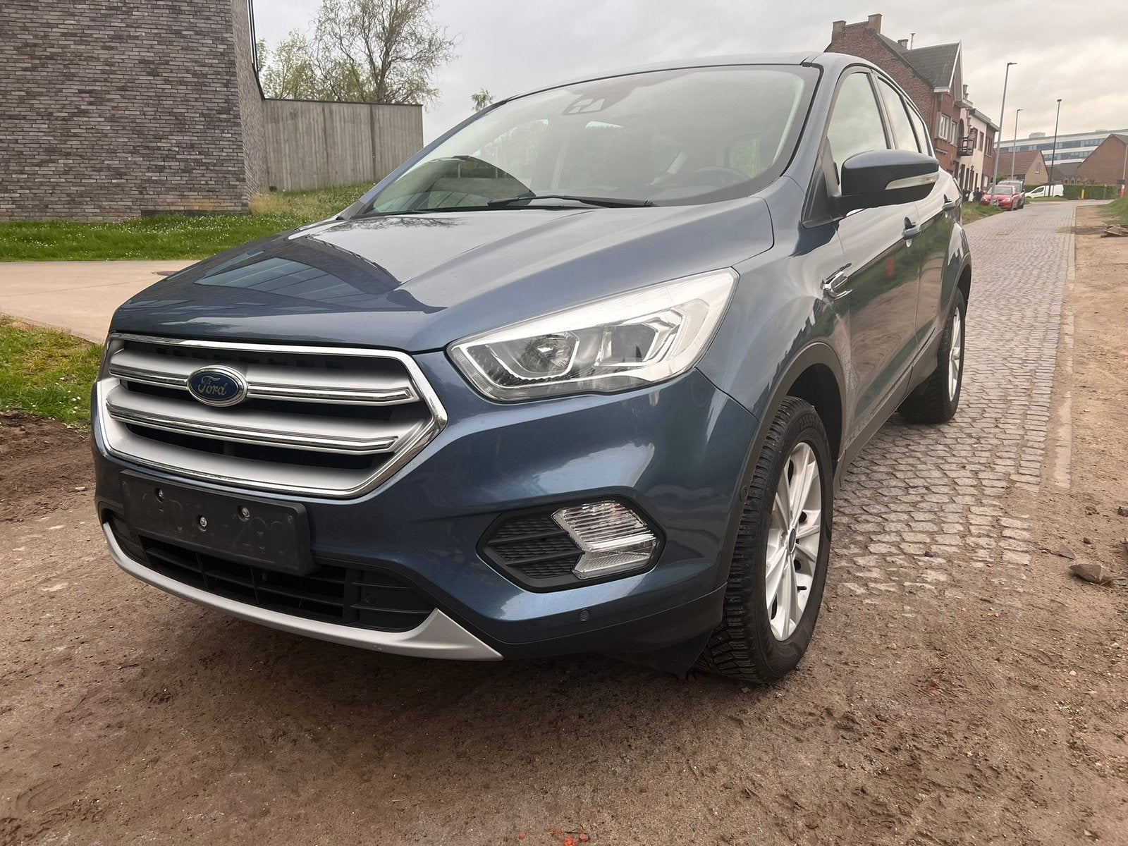 Ford Kuga 2019 1.5 essence 69 000 km, Achat, Entreprise, Boîte manuelle, 5 portes