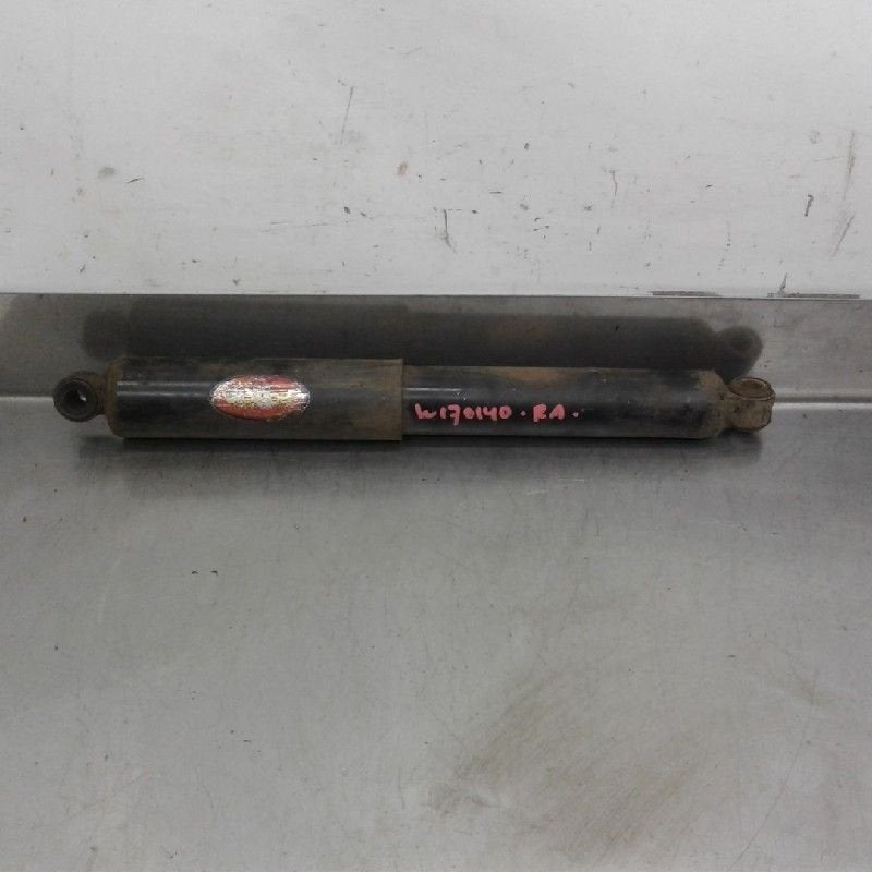 SCHOKBREKER RECHTS ACHTER Mitsubishi L-200 (01-1986/12-2015), Gebruikt, Mitsubishi