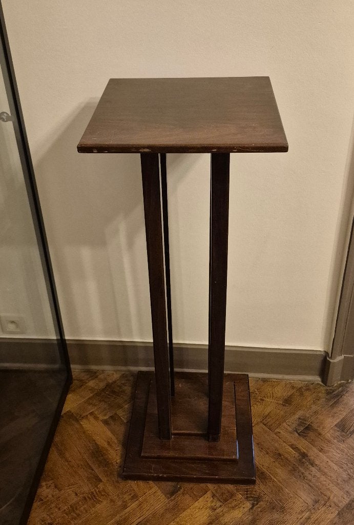 Colonne présentoir, Enlèvement