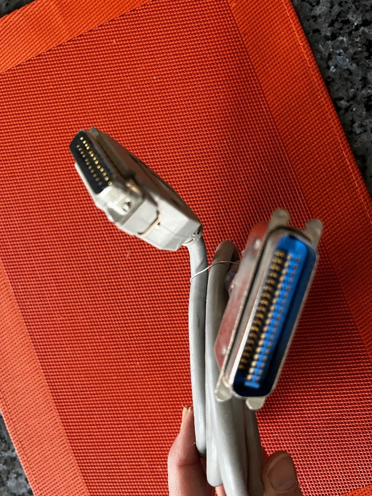 Computerkabels, Ophalen, Gebruikt