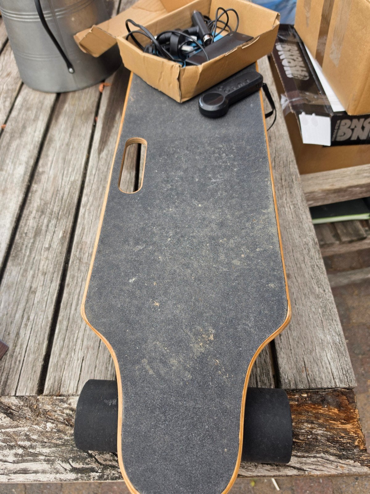 Electrisch skateboard, Ophalen, Skateboard