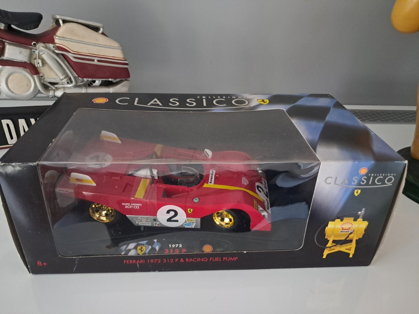 Ferrari op schaalmodel ( 2 verschillende), Ophalen of Verzenden, Auto