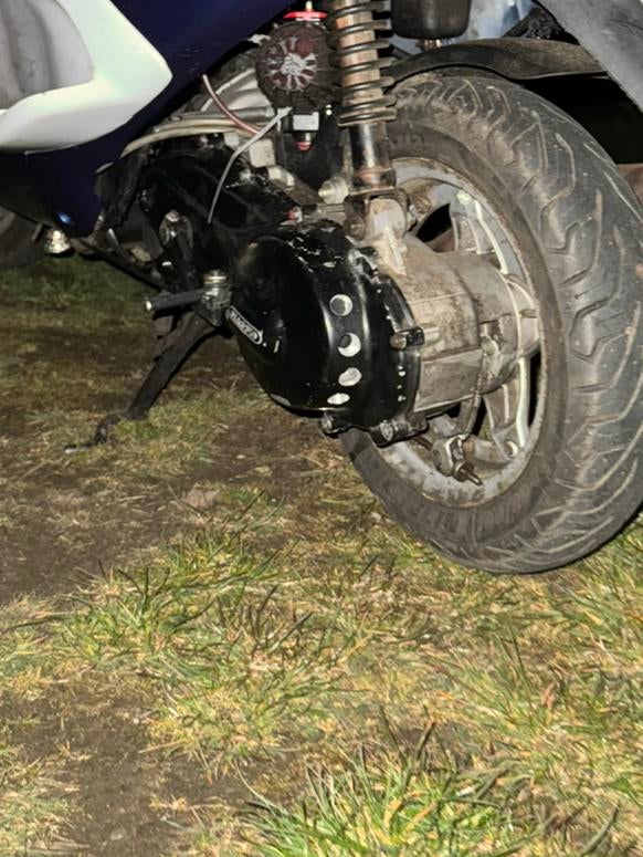 piaggio quartz blok (moet snel weg), Ophalen