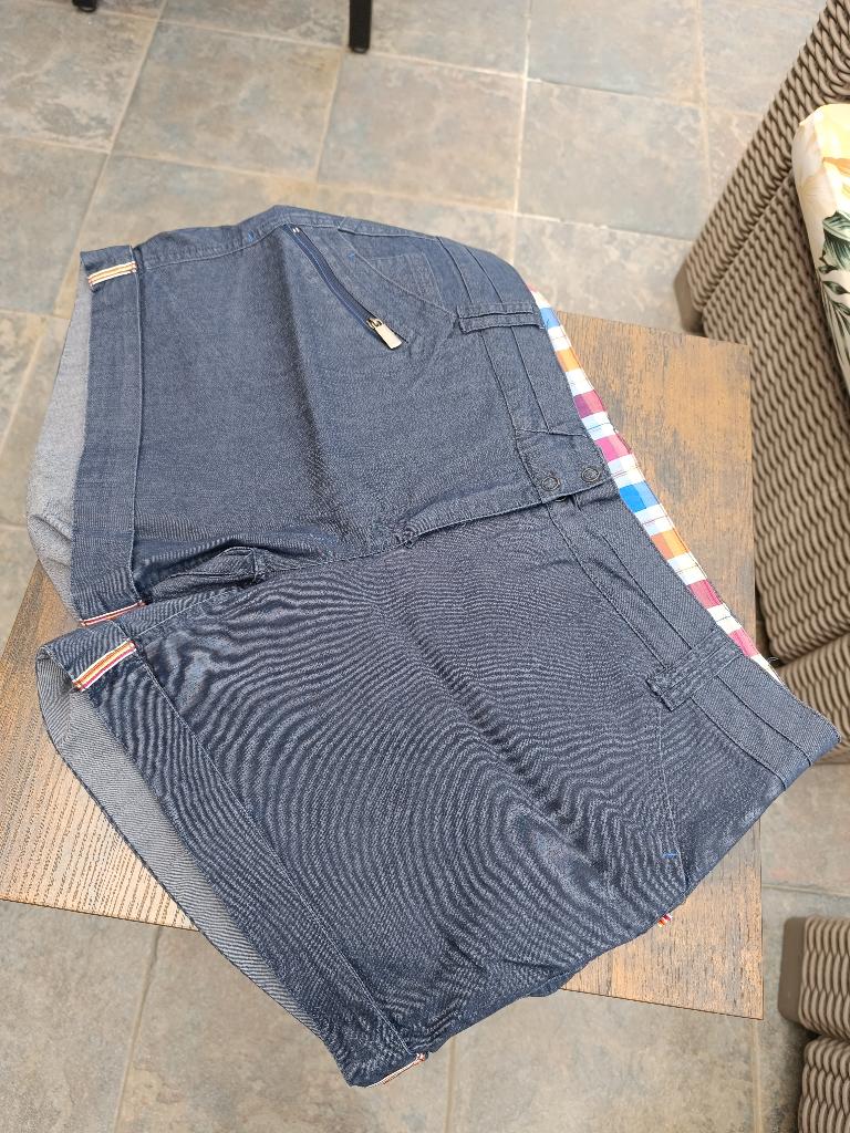zomer jeansshort QUECHUA maat 44 ( - 50%), Kleding | Dames, Ophalen of Verzenden, Nieuw, Maat 42/44 (L), Blauw
