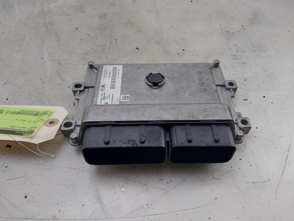 CALCULATEUR MOTEUR ECU Peugeot 208 II (UB / UH / UP), Utilisé, Continental AG, Peugeot, Continental-Plaza 1
30175  Hannover, DE