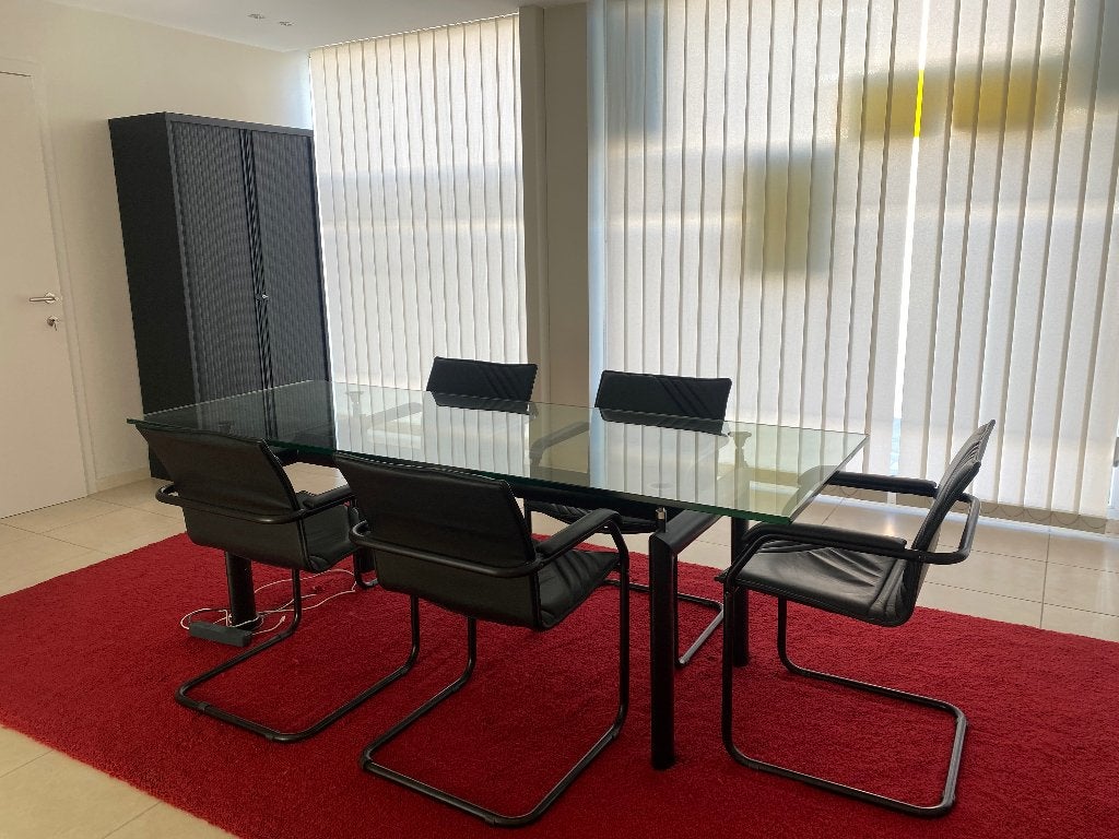 Set van 5 zwarte lederen design-/vergaderstoelen, Huis en Inrichting, Ophalen, Gebruikt, Zwart, Design