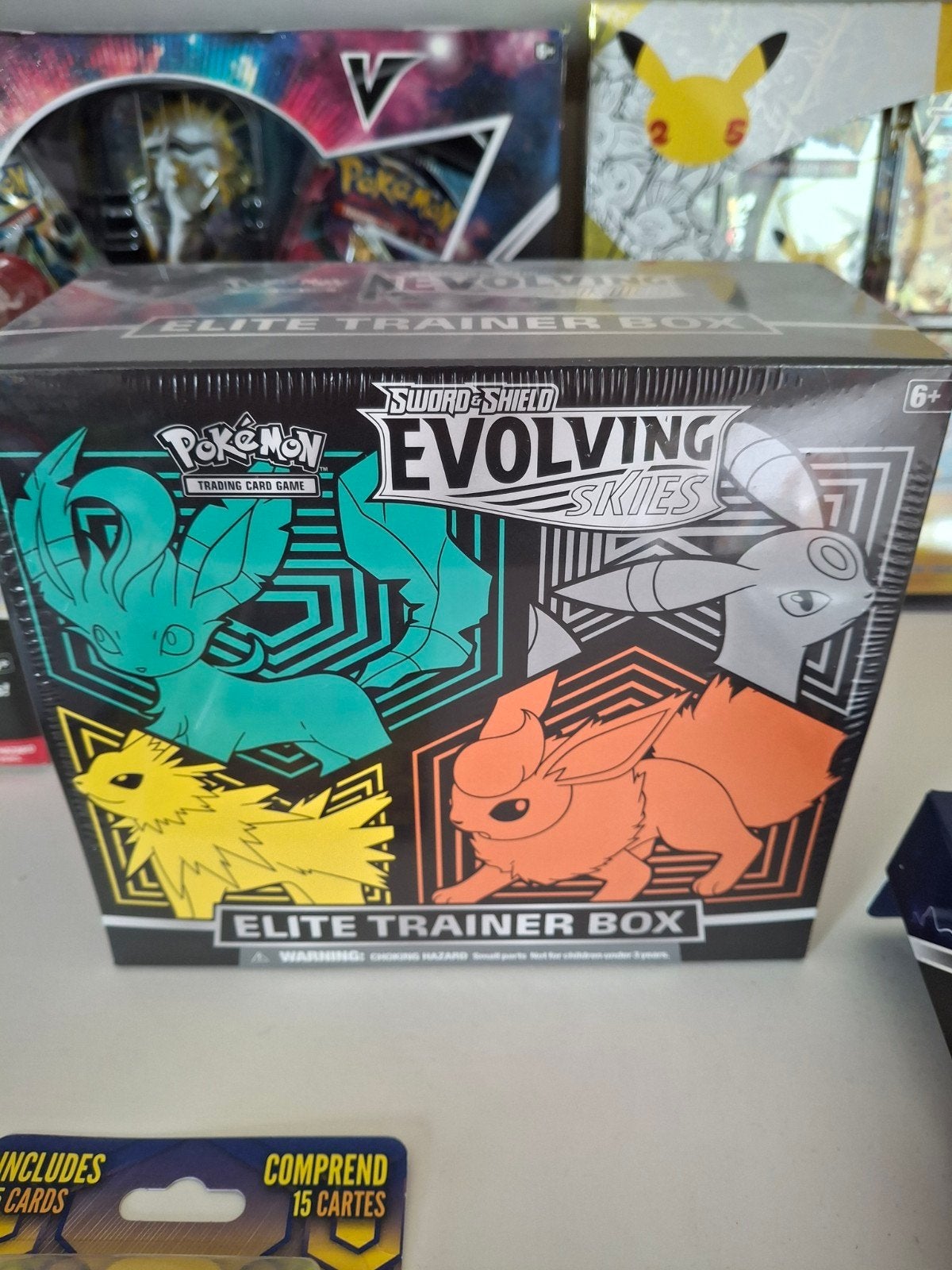 Evolving Skies ETB, Ophalen