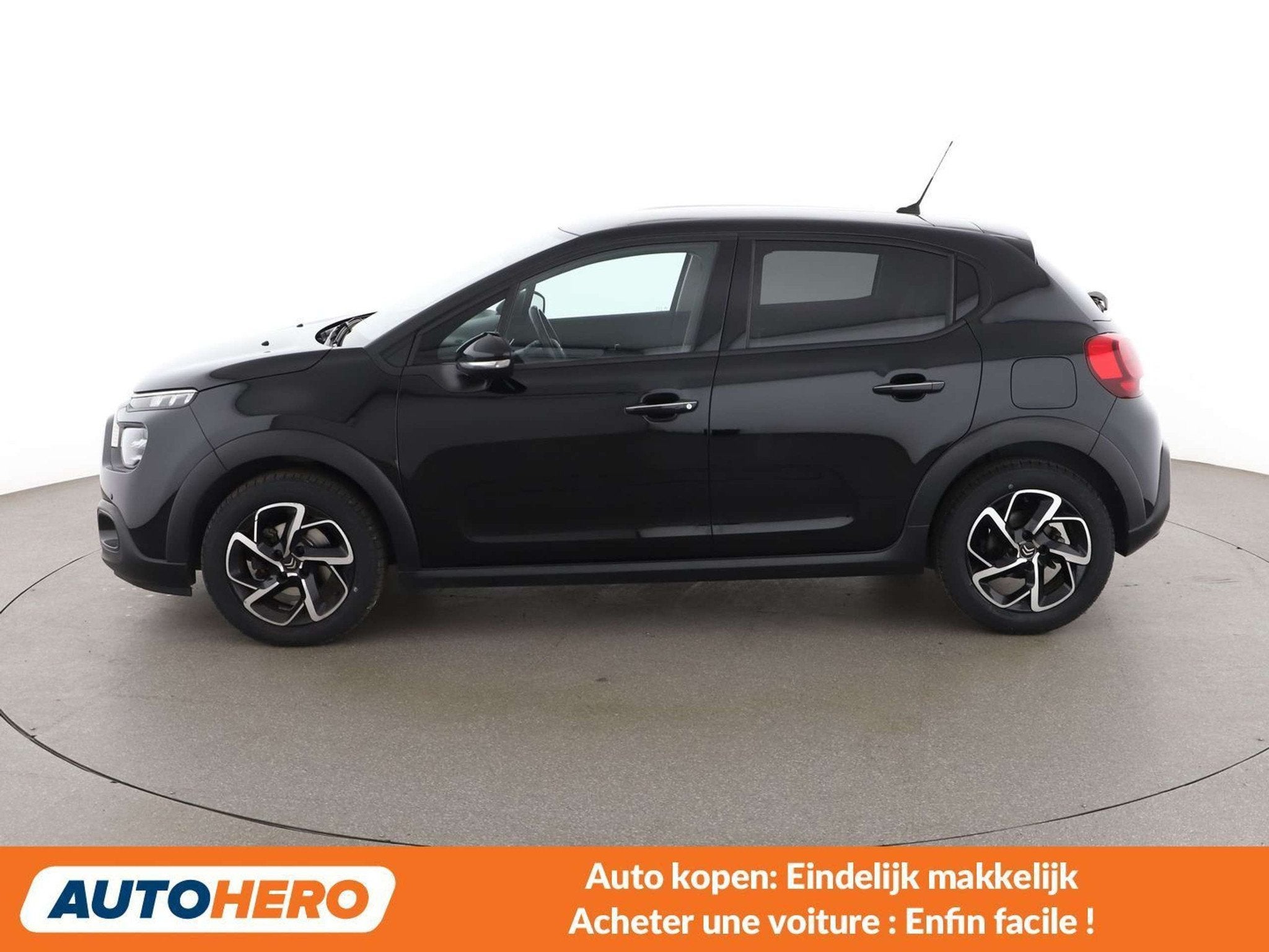 Citroën C3 1.2 PureTech Shine (automatique), Autos, Achat, Euro 6, Anti démarrage, 1165 kg