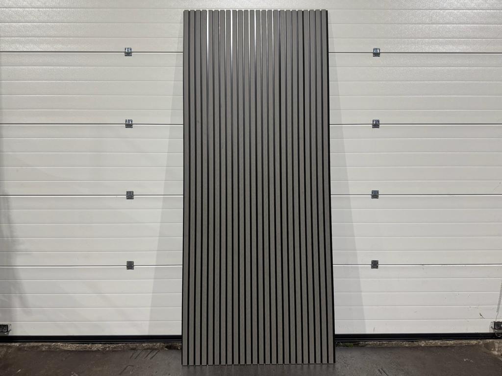 Gevelbekleding Composiet geborsteld grijs 2900 mm, Ophalen of Verzenden, Nieuw, Overige materialen, 20 tot 50 mm