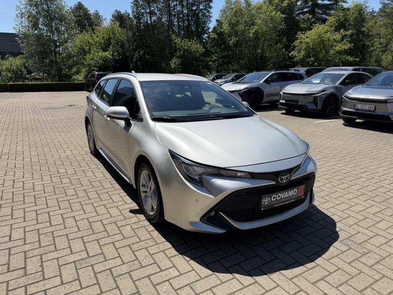 Toyota Corolla Dynamic, Argent ou Gris, Achat, Euro 6, Entreprise