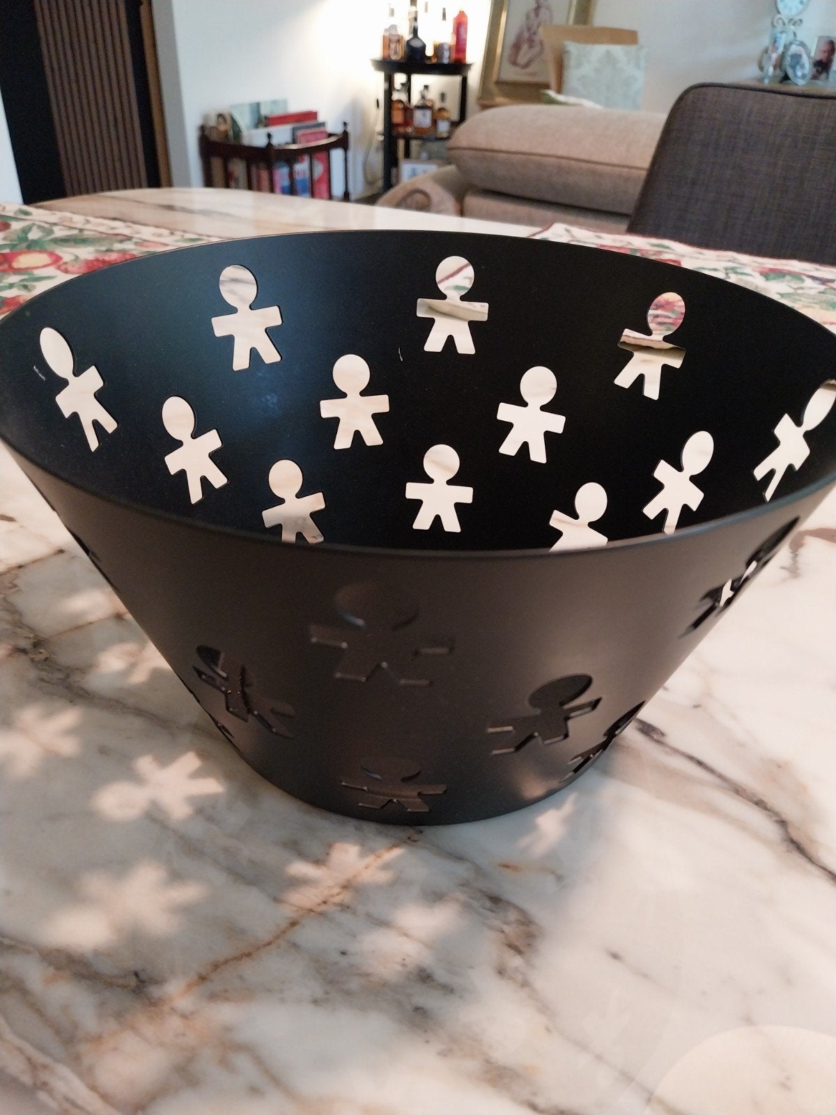 Alessi fruit schaal in Zwart metaal, Huis en Inrichting, Ophalen of Verzenden, Metaal