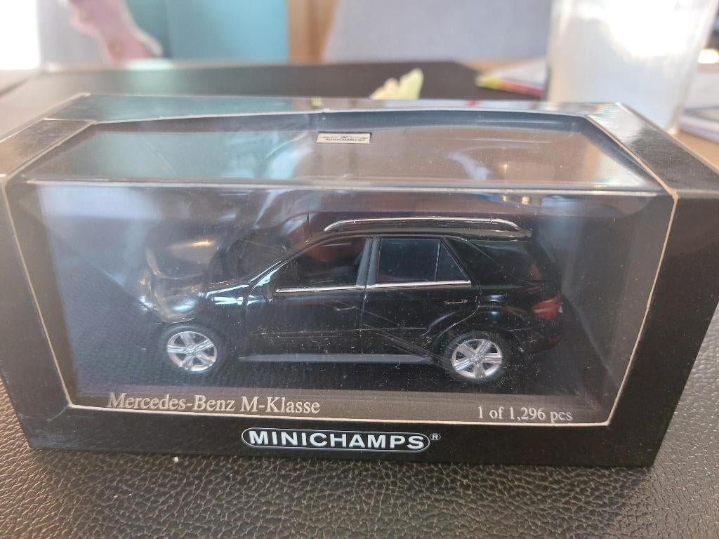 Minichamps Mercedes classe M Facelift 2008 black, Hobby & Loisirs créatifs, Voitures miniatures | 1:43, Enlèvement ou Envoi, Neuf