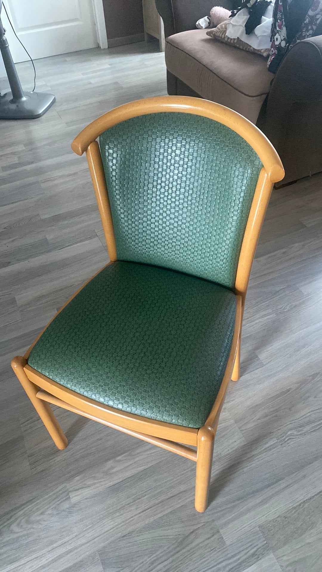 4x eetkamer stoelen, Ophalen