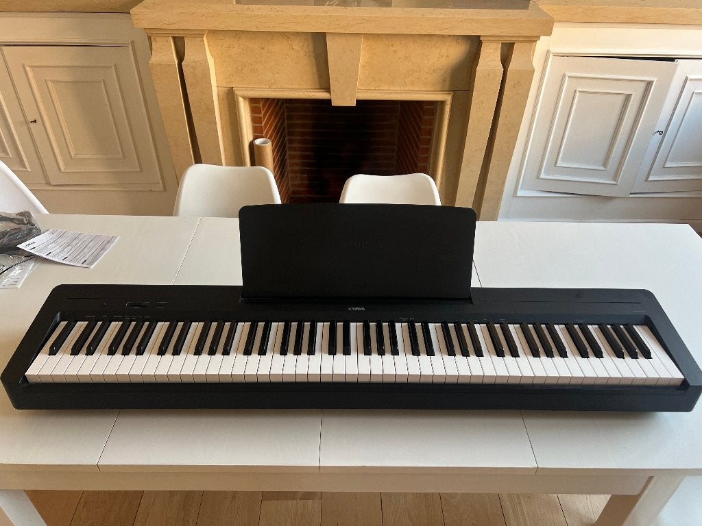Piano Digital Yamaha - P145, Musique & Instruments, Neuf, Digital, Enlèvement, Piano