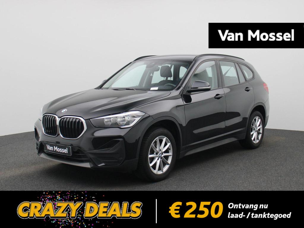 BMW X1 sDrive18iA (100 kW), Auto's, Stof, Gebruikt, Zwart, 136 pk