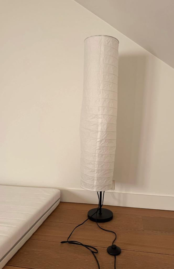 IKEA floor lamp, Ophalen