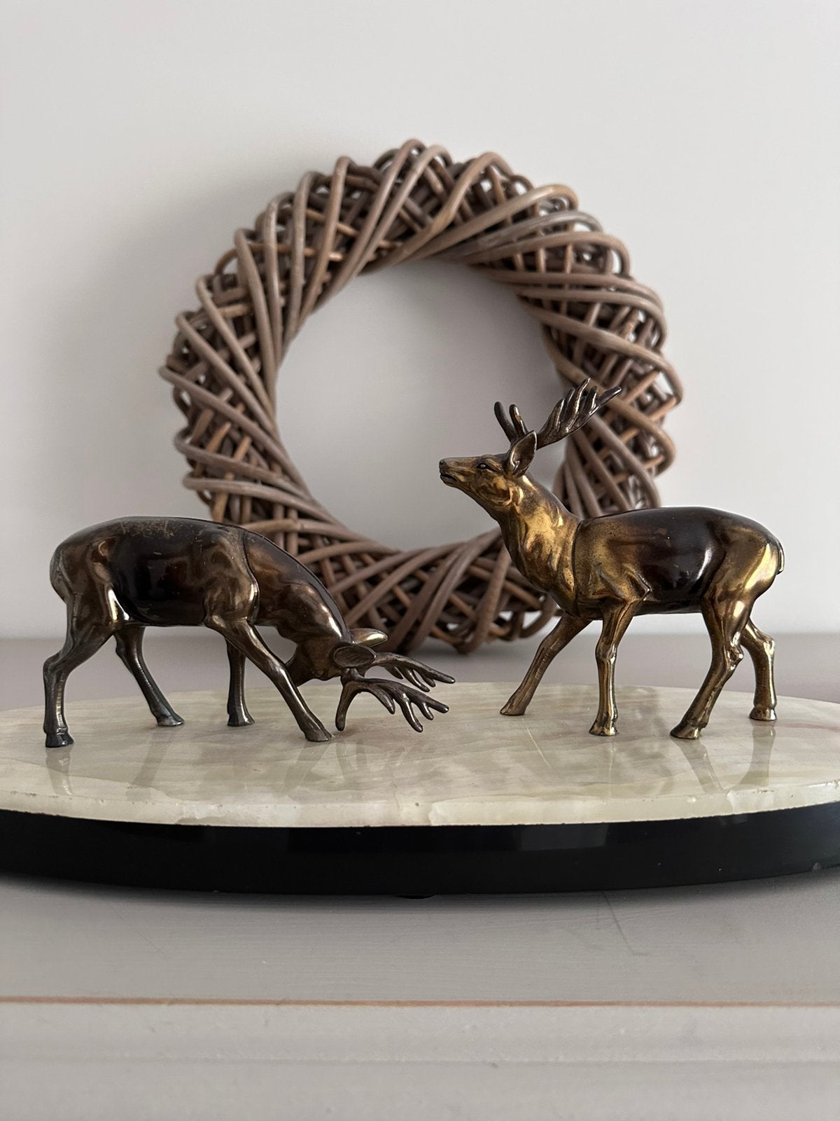 Herten op marmer ondergrond, Antiek en Kunst, Ophalen, Brons
