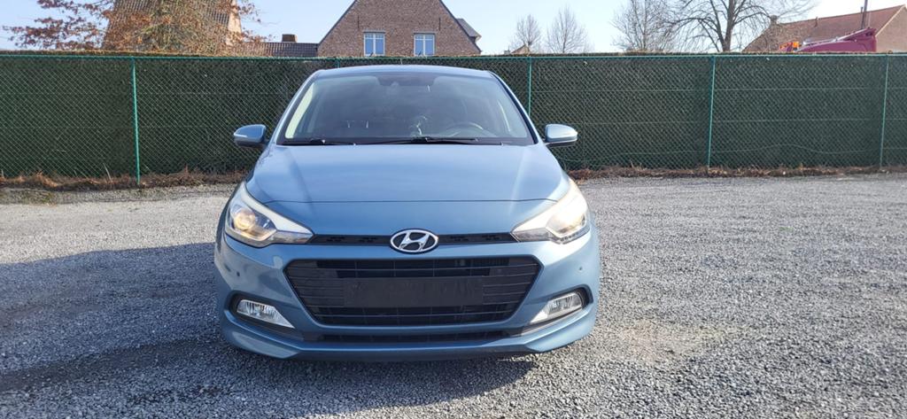 HYUNDAI i20, Autos, Hyundai, Achat, Euro 6, Entreprise, Boîte manuelle