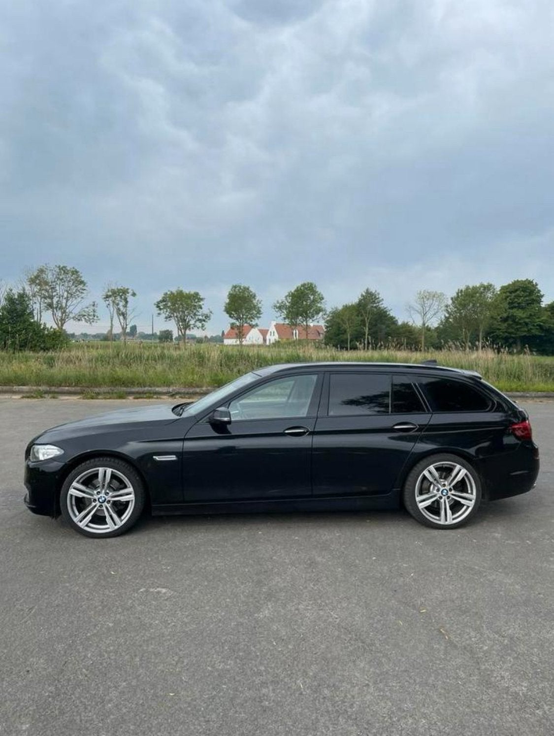 BMW série 5, Autos, Cuir, Euro 6, Capteur de lumière, 5 portes