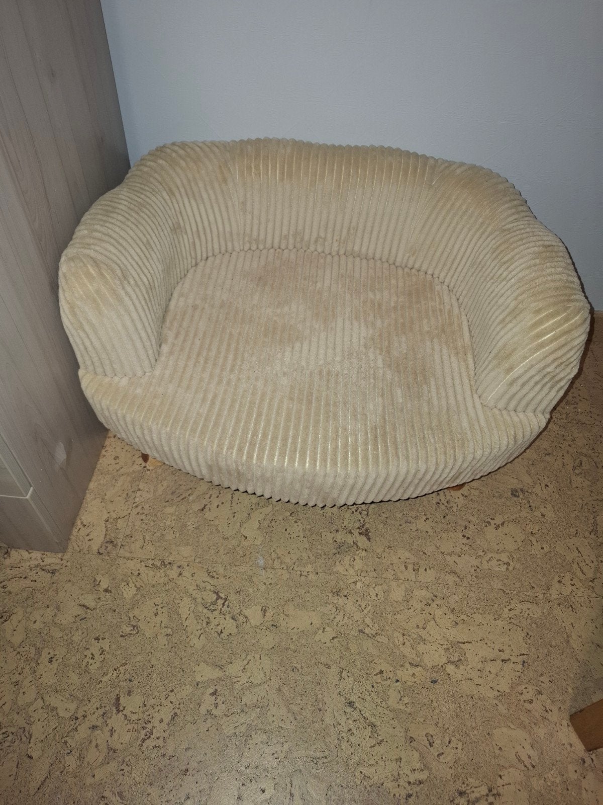 Honden mandje/kinder stoeltje op poten, Enlèvement