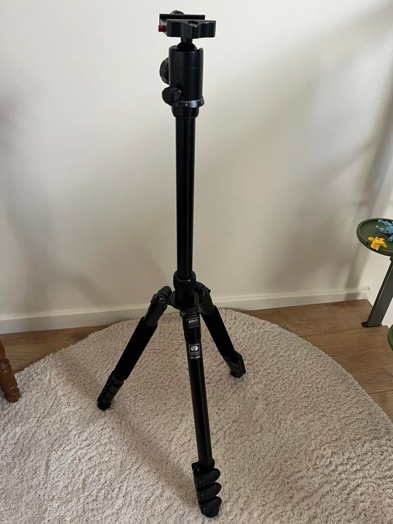 Statief met balhoofd, TV, Hi-fi & Vidéo, Photo | Trépieds & Rotules, Enlèvement ou Envoi, Avec rotule, Comme neuf, Moins de 150 cm