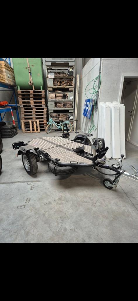 Motor aanhangwagen cochet, Ophalen