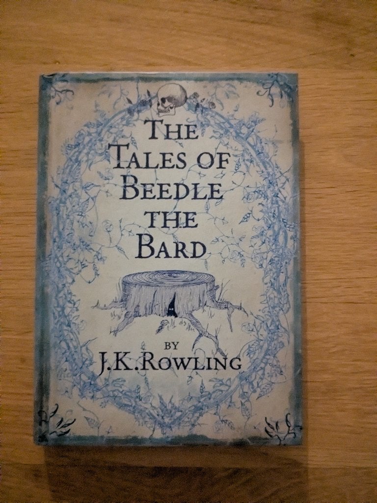 The tales of Beedle the Bard - J.K. Rowling, Livres, Fantastique, Enlèvement ou Envoi, Comme neuf, J.K. Rowling