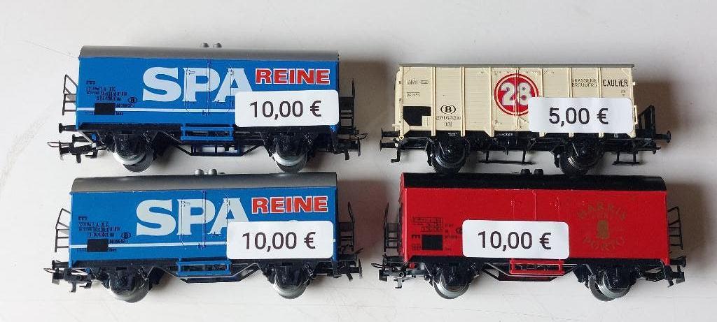 SNCB/NMBS MARKLIN /FLEISCHMANN LOT DE 4 WAGONS*HO*AC/DC, Hobby & Loisirs créatifs, Trains miniatures | HO, Analogique, Courant alternatif