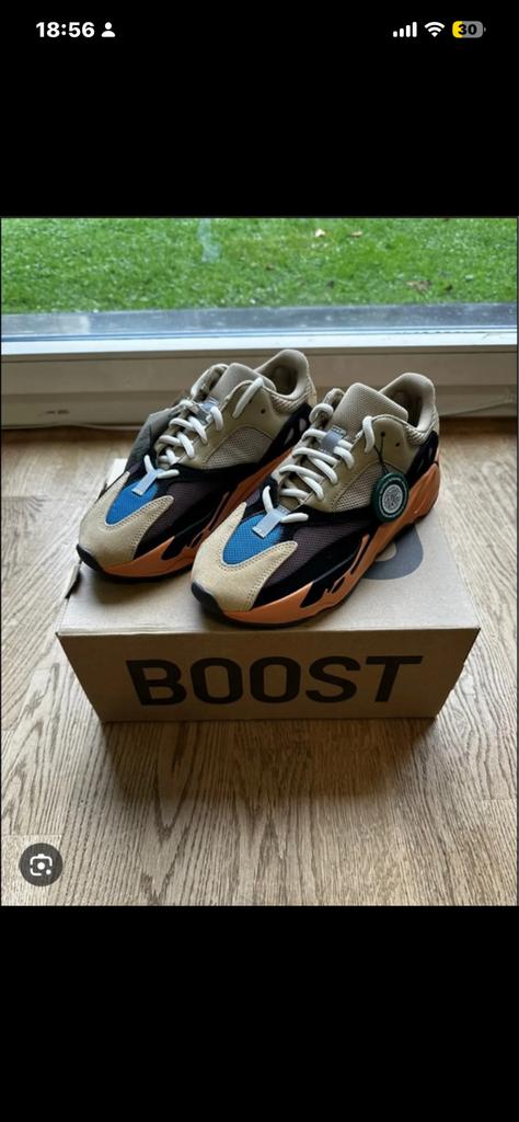 Yeezy Boost 700 Enflame Amber, Enlèvement ou Envoi, Comme neuf, Baskets