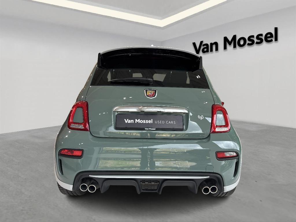 Abarth 500 1.4 T-Jet 695 132kW 70 Anniversario, Autos, Achat, Entreprise, Electronic Stability Program (ESP), https://public.car-pass.be/vhr/19648cda-6e4b-47b1-9c96-4a4e5e4d533c