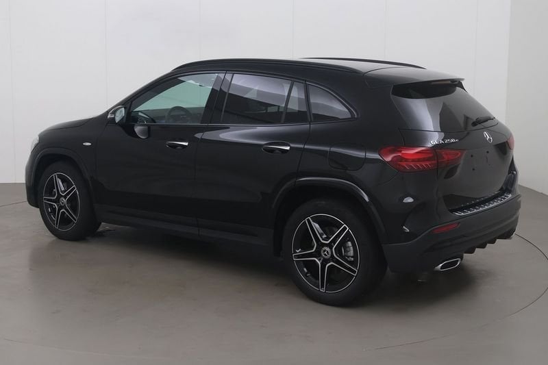 Mercedes-Benz GLA PHEV 250 e star edition 218 AT, Auto's, Automaat, Gebruikt, 4 cilinders, Parkeersensor