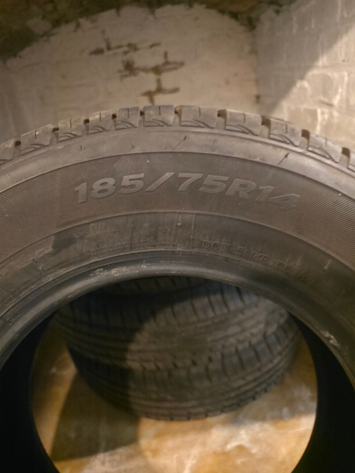pneu hankook 185 75 14, Autos : Pièces & Accessoires, Enlèvement