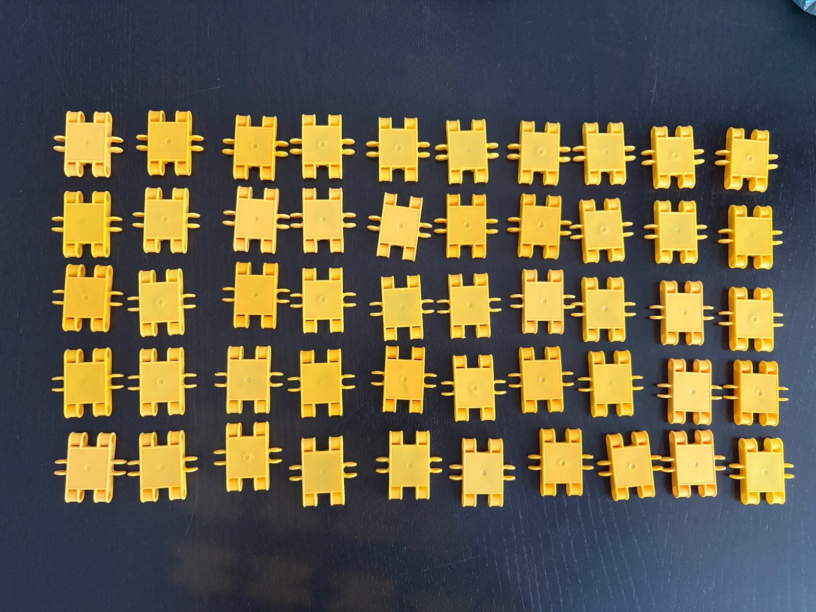 Clics 250 stuks duurzaam speelgoed 5 kleuren, Ophalen, Gebruikt, Bouwen