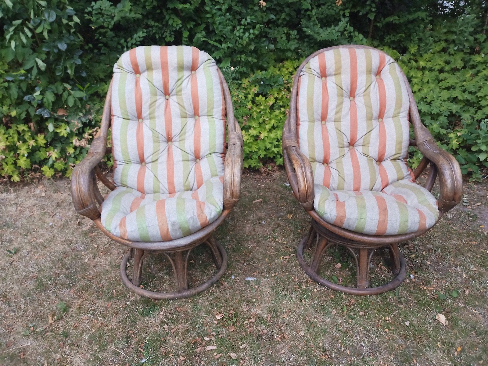 vintage rotan draaifauteuil, Antiek en Kunst, Antiek | Meubels | Stoelen en Sofa's, Ophalen
