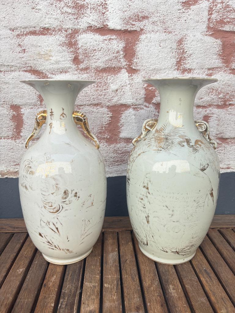 Vases chinois, Enlèvement