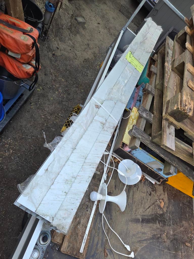 Aluminium gleufpaal voor tuinafsluiting, Ophalen, Zo goed als nieuw, 250 cm of meer, Palen