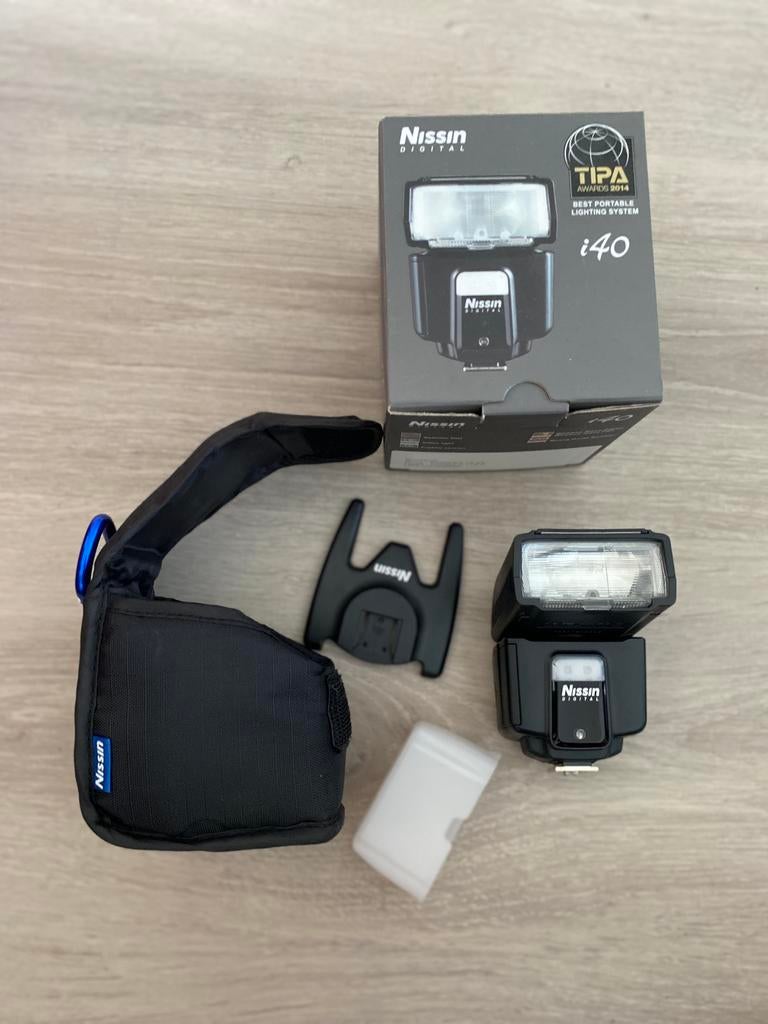 Nissin i40 fuji, Audio, Tv en Foto, Foto | Flitsers, Ophalen, Zo goed als nieuw