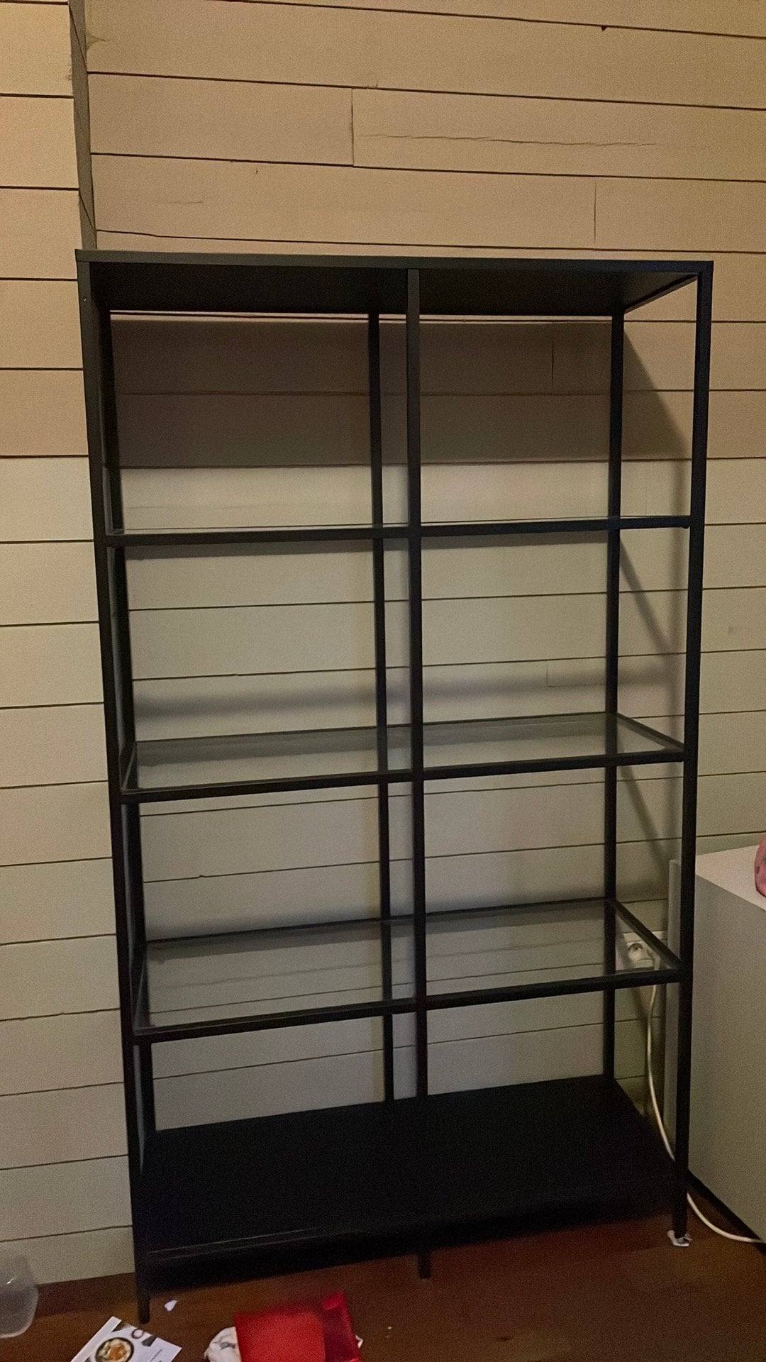 IKEA Vittsjö stellingkast zwart, Huis en Inrichting, Ophalen, Zo goed als nieuw