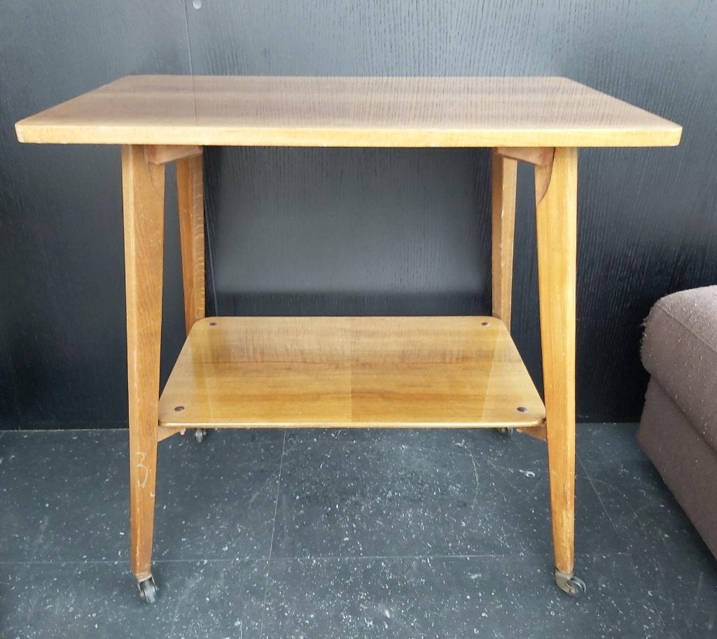 Vintage televisie / bijzet tafel op wieltjes - jaren '60, 55 à 75 cm, Vintage, Enlèvement, Utilisé