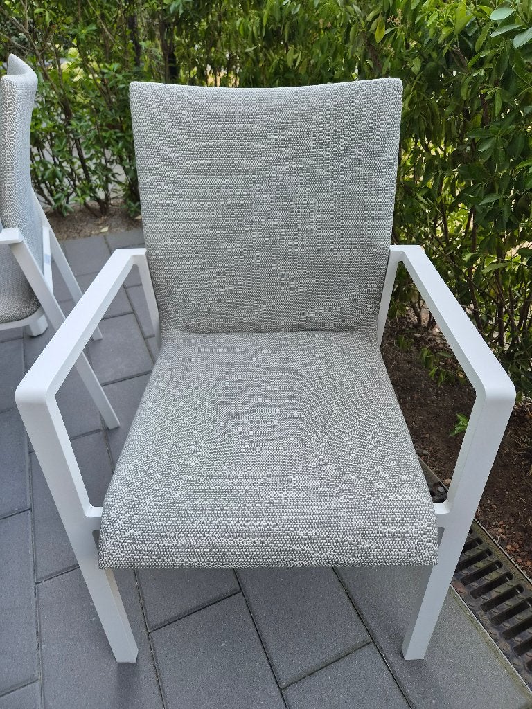 tuintafel met stoelen wit -grijs, Tuin en Terras, Ophalen, Zo goed als nieuw, Rechthoekig, Aluminium