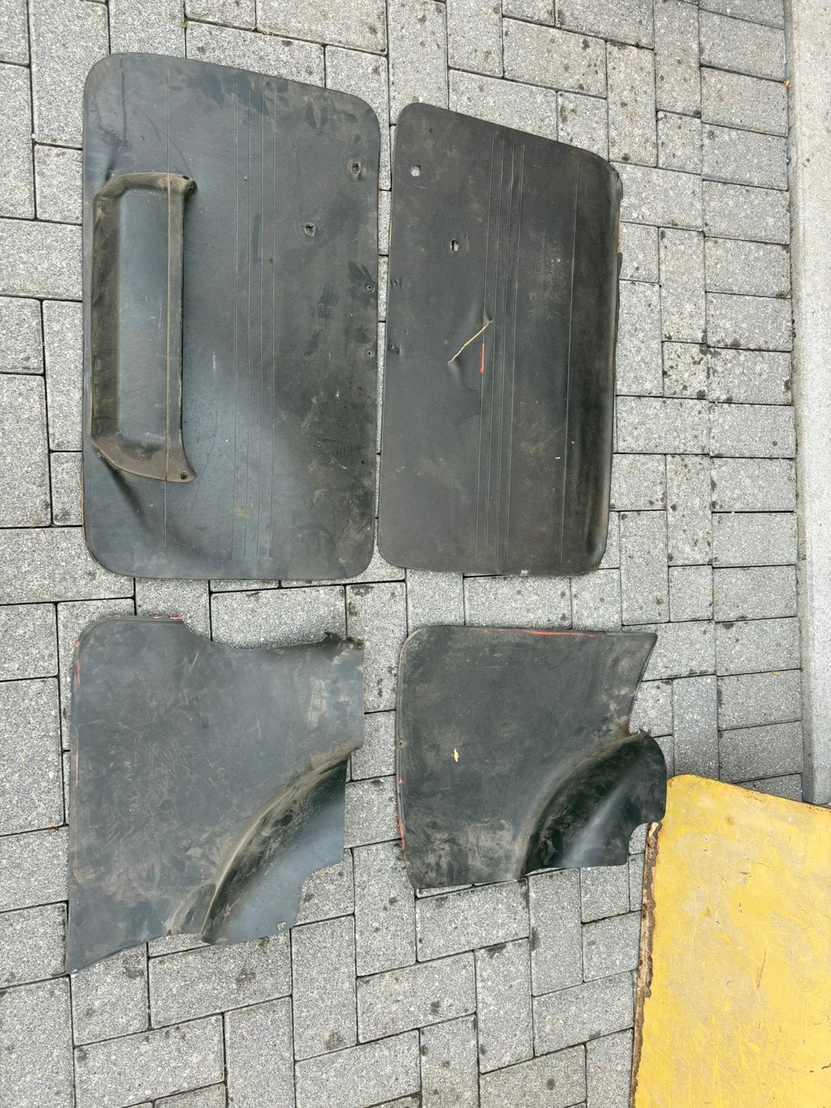 panneau de porte et caché arrière, Enlèvement
