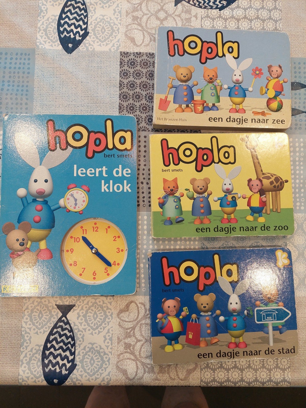 Hopla leert de klok + 3 boekjes, Enlèvement