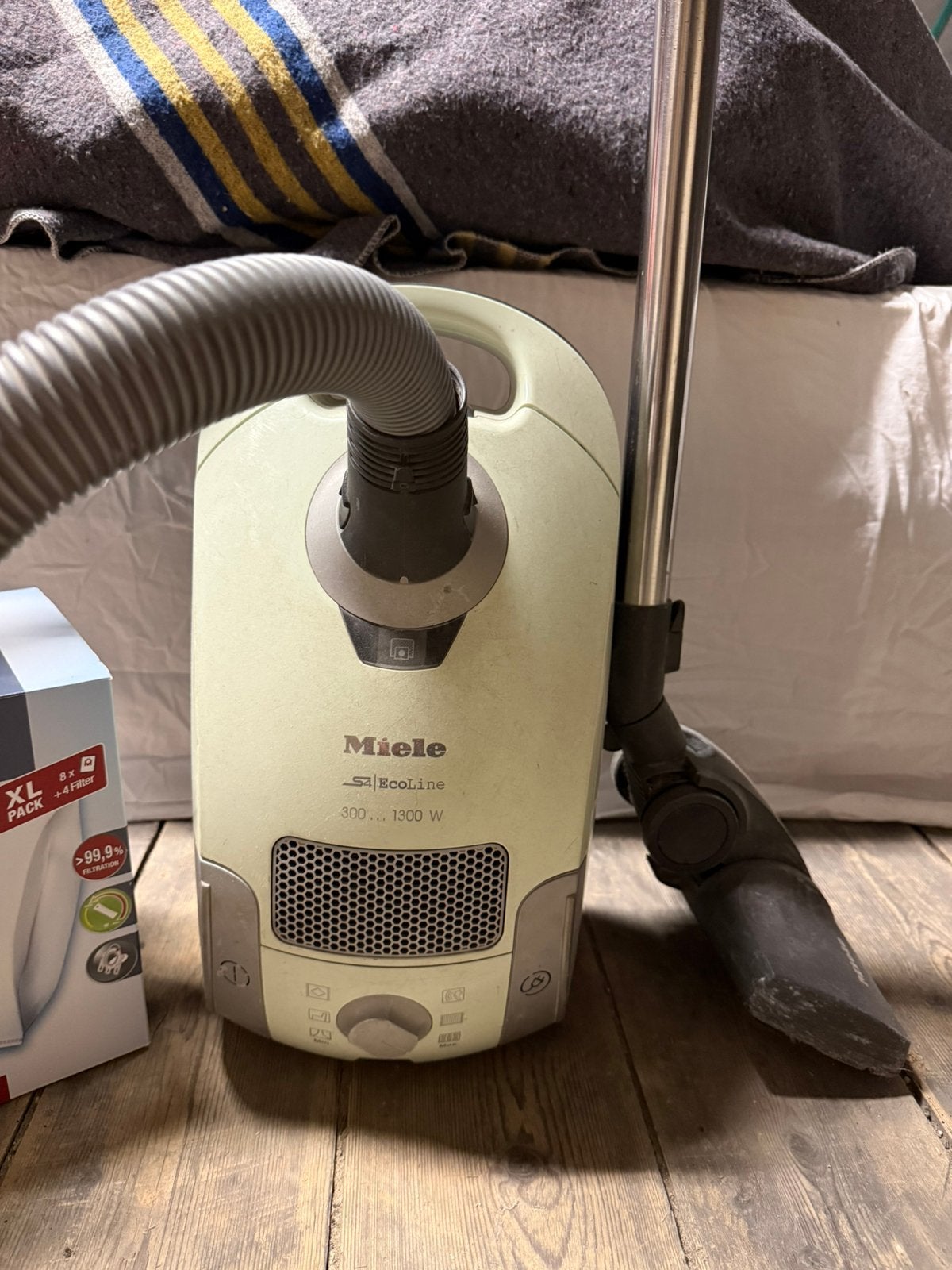 Miele stofzuiger!, Elektronische apparatuur, Gebruikt, Miele, Geschikt voor harde vloeren, 1200 tot 1600 watt