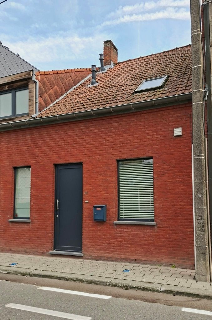 TE HUUR: Instapklare rijwoning Meulebeke, Meulebeke, Direct bij eigenaar, 2 kamers, Tussenwoning