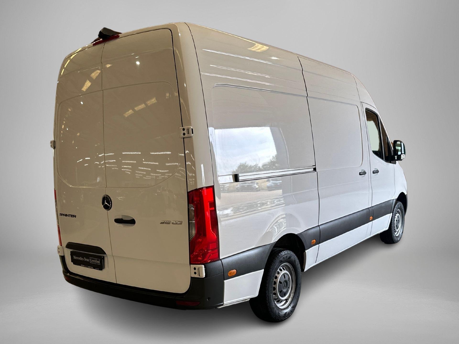 Mercedes-Benz Sprinter 315 GB L2 FWD 3.5T | Dodehoekassisten, Auto's, 4 deurs, Stof, Gebruikt, 4 cilinders