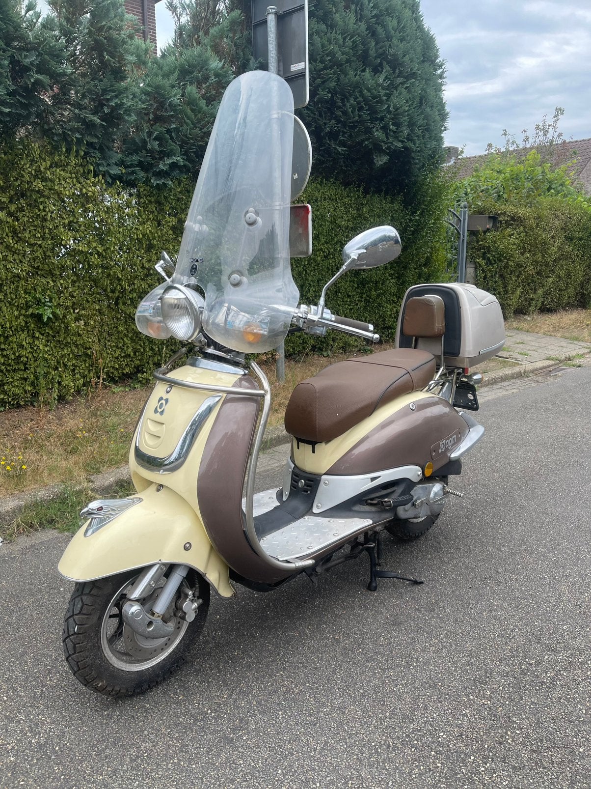 AGM RETRO A KLASSE, Fietsen en Brommers, Ophalen