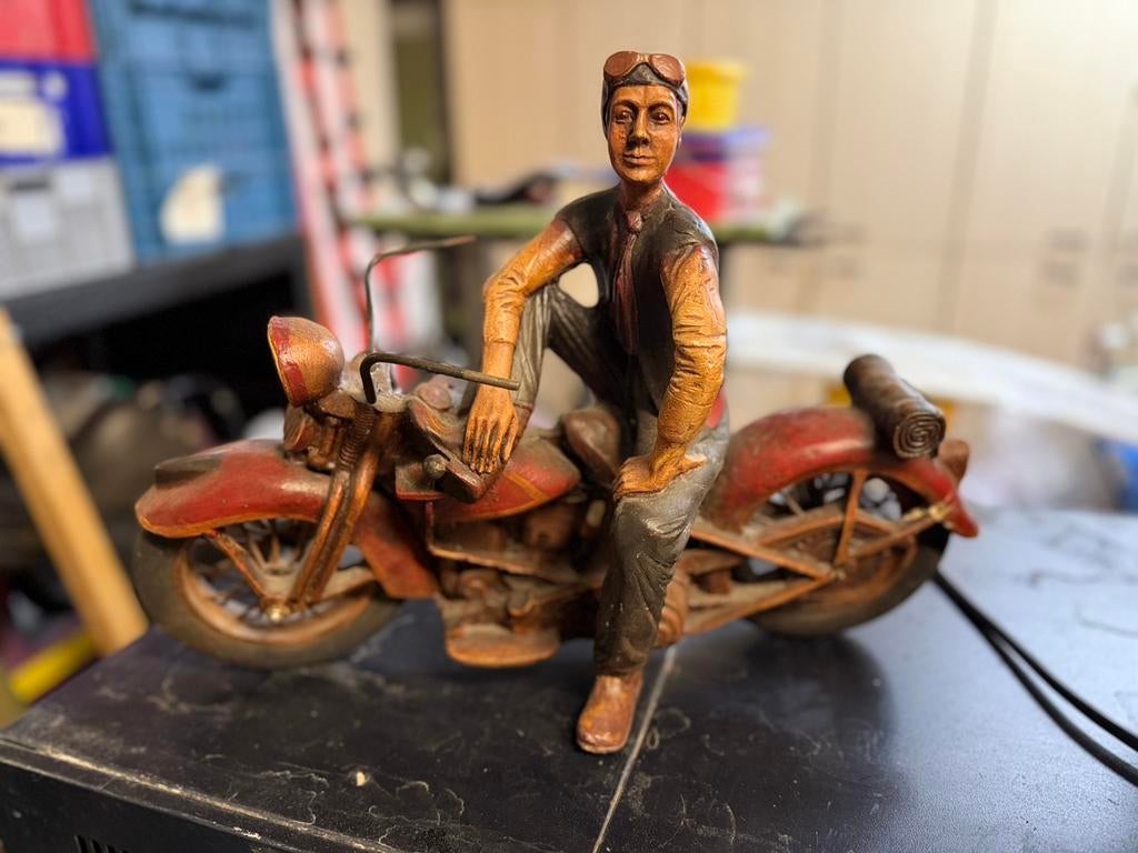 Beeld motor + rijder, Ophalen, Zo goed als nieuw