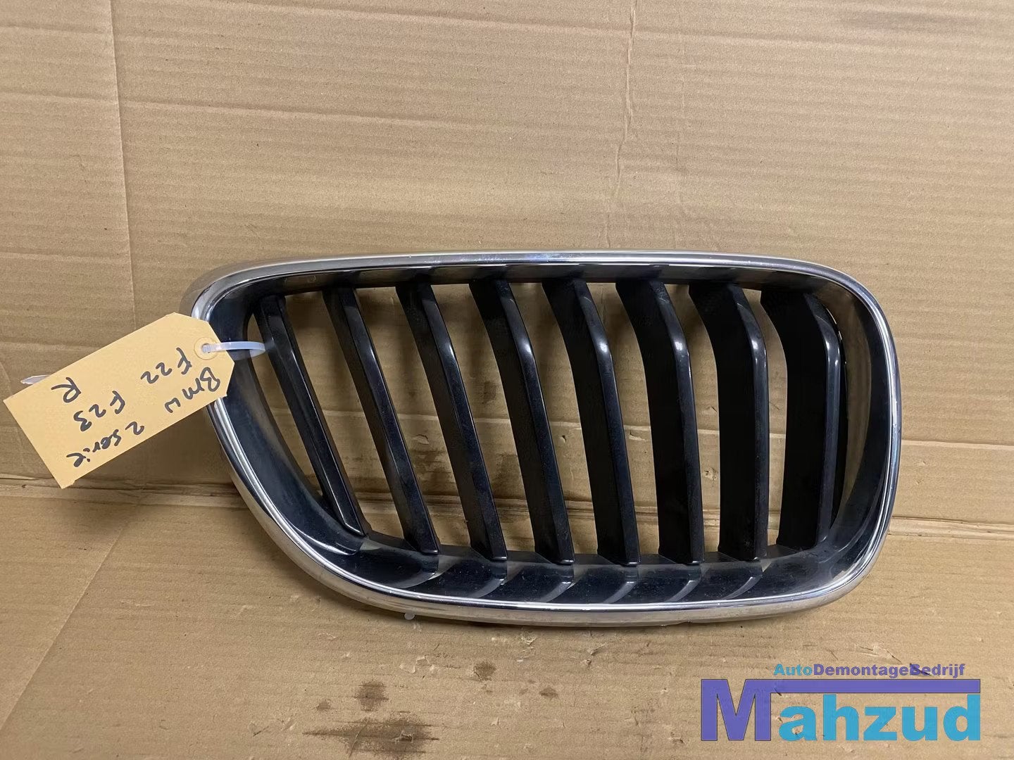 BMW 2 SERIE F22 F23 Rechts grille nier 2007-2012, Autos : Pièces & Accessoires, Petuelring 130
80788  Munich, DE, Info@bmw.de